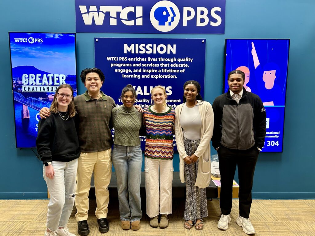 Creative teams meet with their respective clients to discuss communication needs.