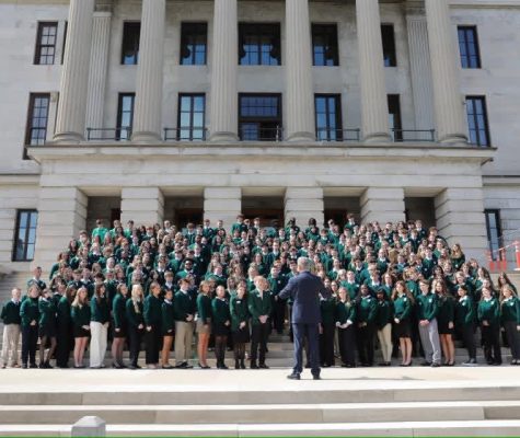 Gov. Bill Lee speaks to 300 Tennessee 4-H Congress delegates at the foot of the State Capitol Building on Mon. March 9, 2026. Photo provided by Tennessee 4-H