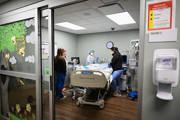 Shared simulation: Communication takes center stage in UTC DNP, Erlanger collaboration | UTC News