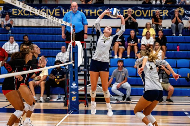 Junior Elaine Redman was recently named Southern Conference Setter of the Week for the second time during her Mocs career (photo credit: Ray Soldano/GoMocs.com).