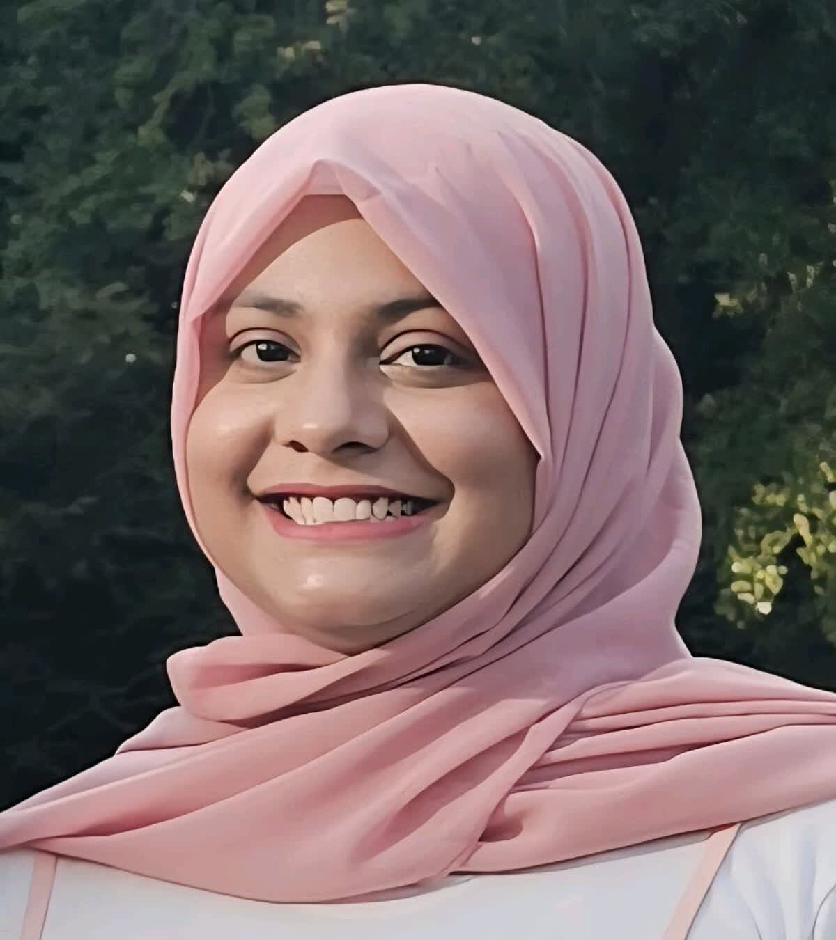 Professional headshot of Tooba Tanveer