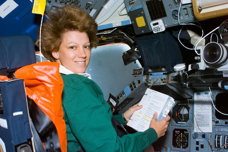 First Woman Shuttle Pilot NEW NASA Space POSTER Astronaut Eileen Collins 
