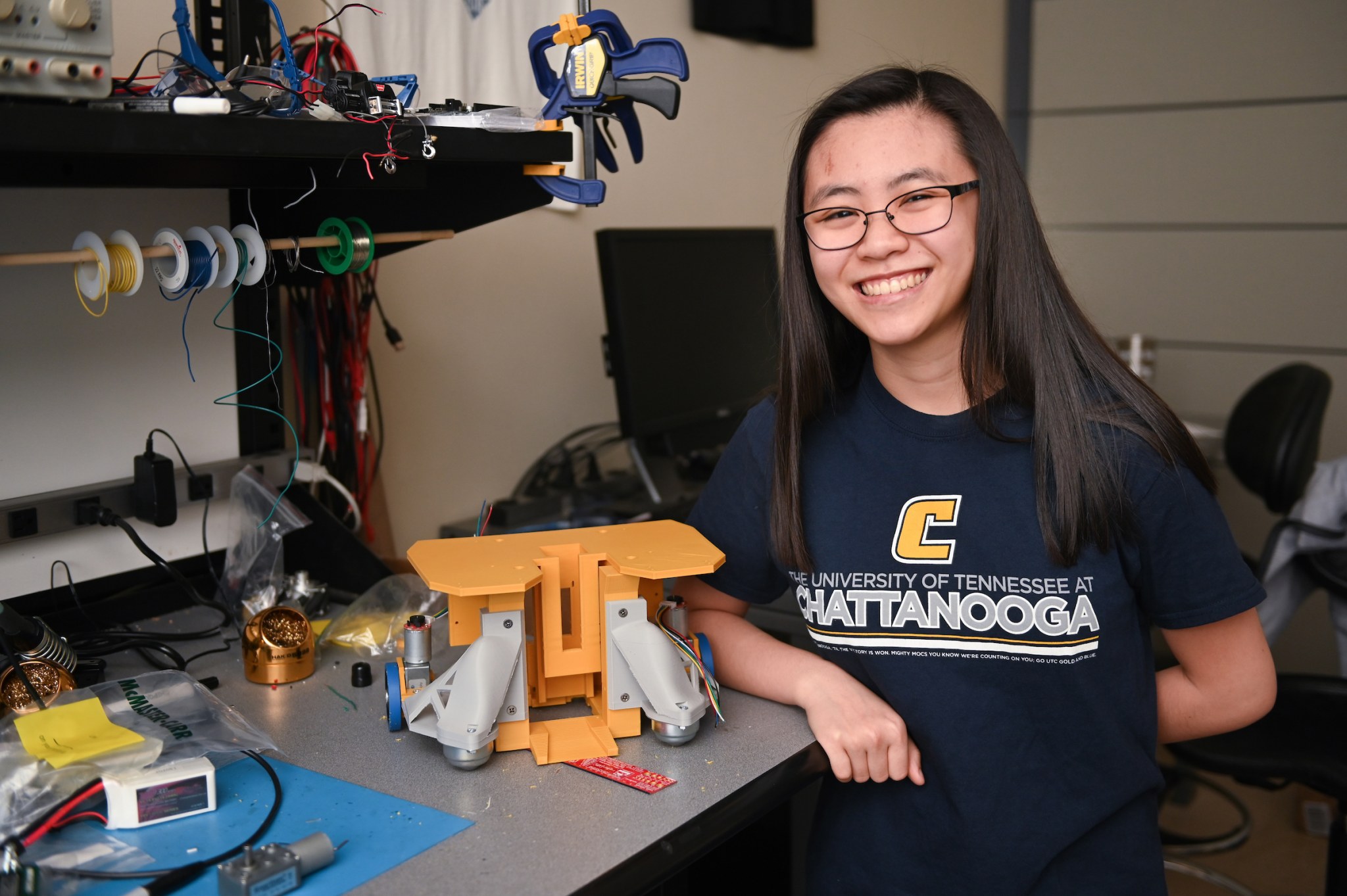 Caroline Lee attends one of the top electrical engineering schools in Tennessee
