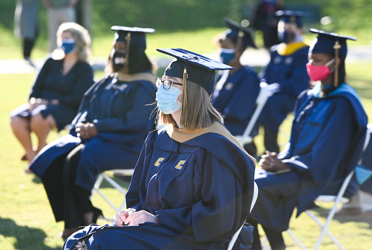 Graduate students honored at live commencement ceremony UTC News