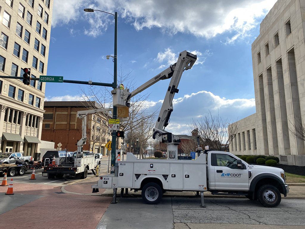 Partnering for a more pedestrian-friendly city | UTC News